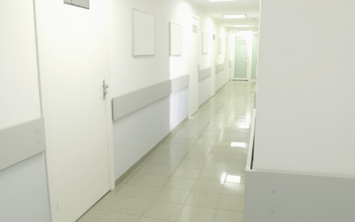 DCCOM: Construcción especializada para entidades de salud en Colombia